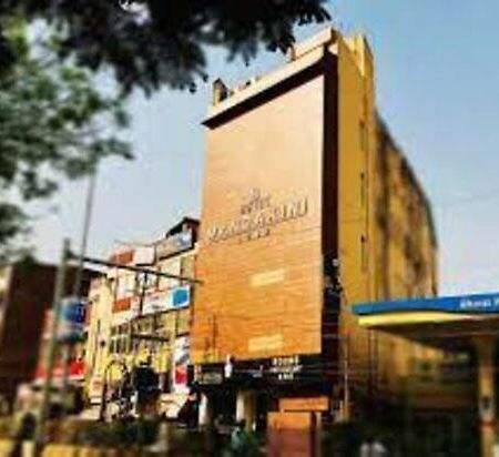 Hotel Mandakini Lush Kanpur Exterior foto