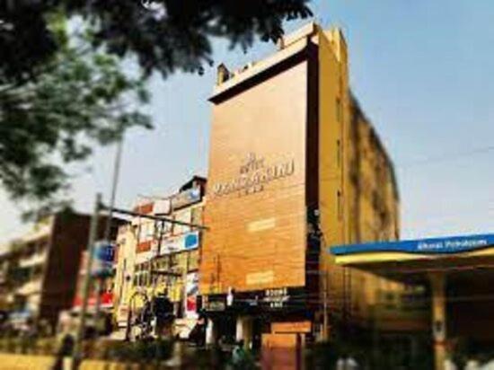 Hotel Mandakini Lush Kanpur Exterior foto